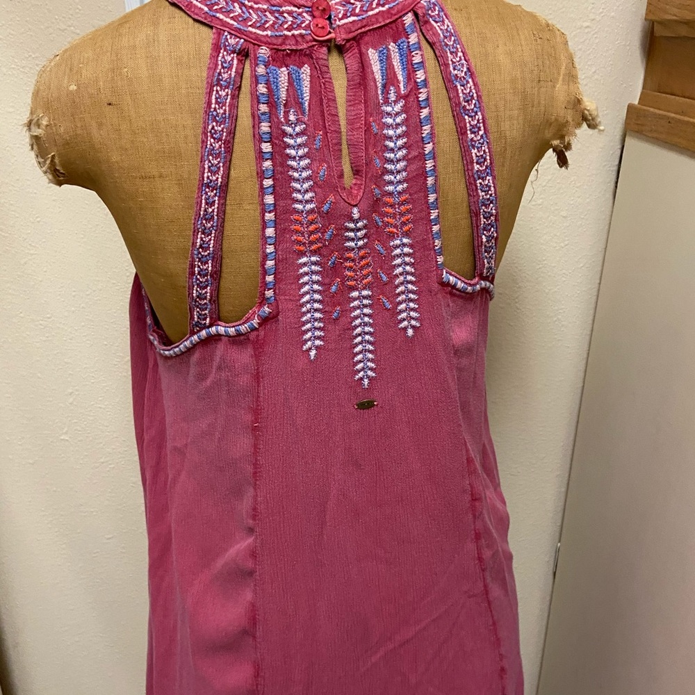 Dress - Picture 3 of 4
